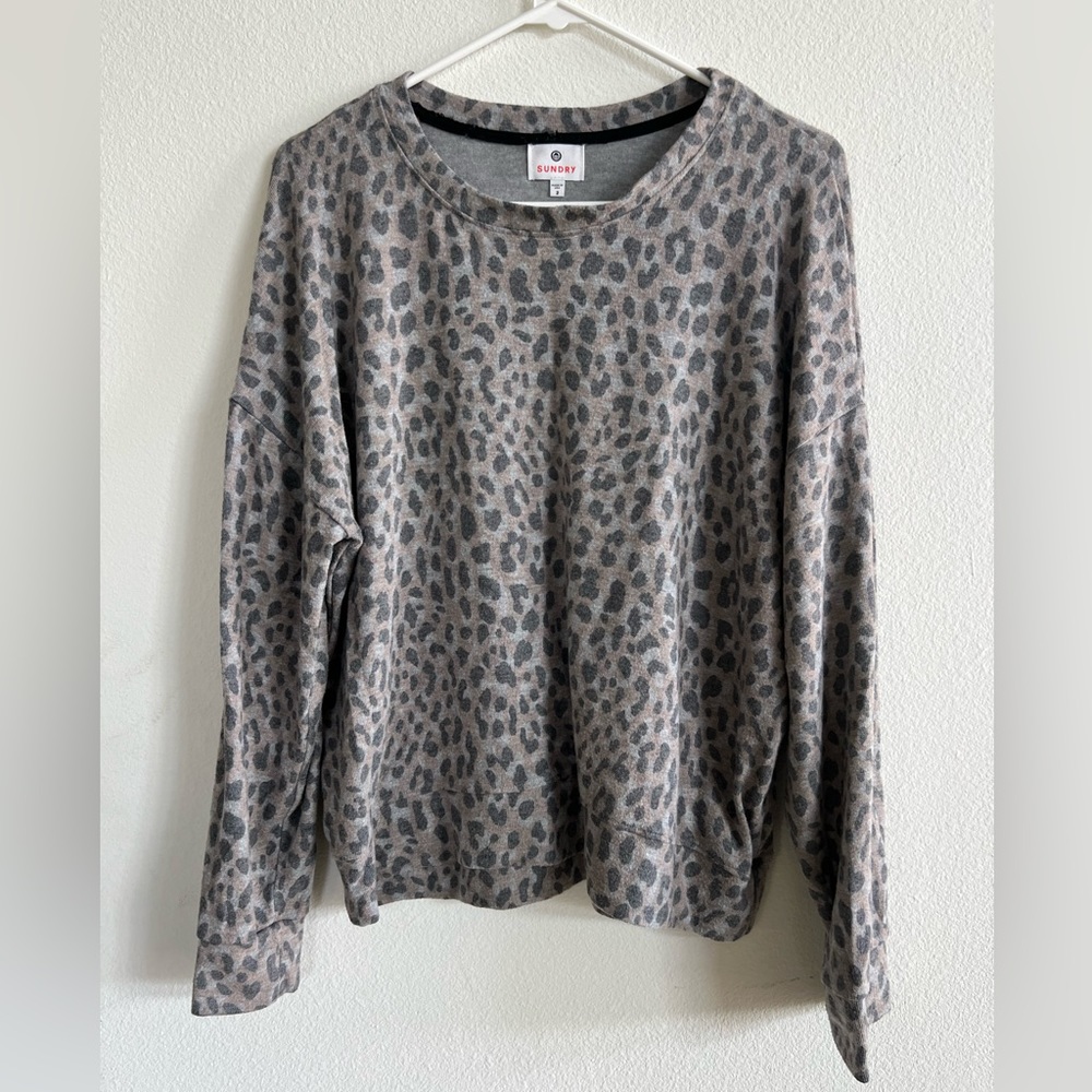Sundry - Leopard Pullover